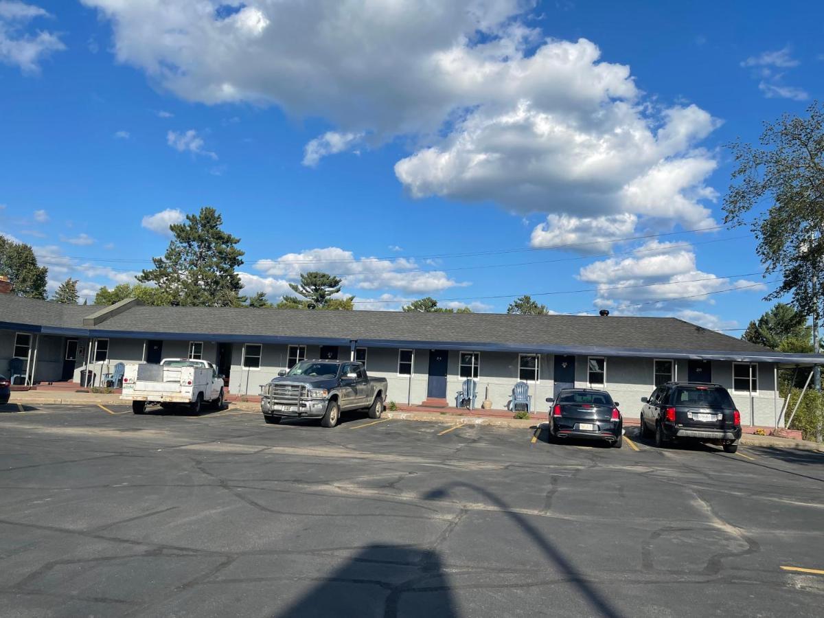 Itascan Motel Grand Rapids Zewnętrze zdjęcie